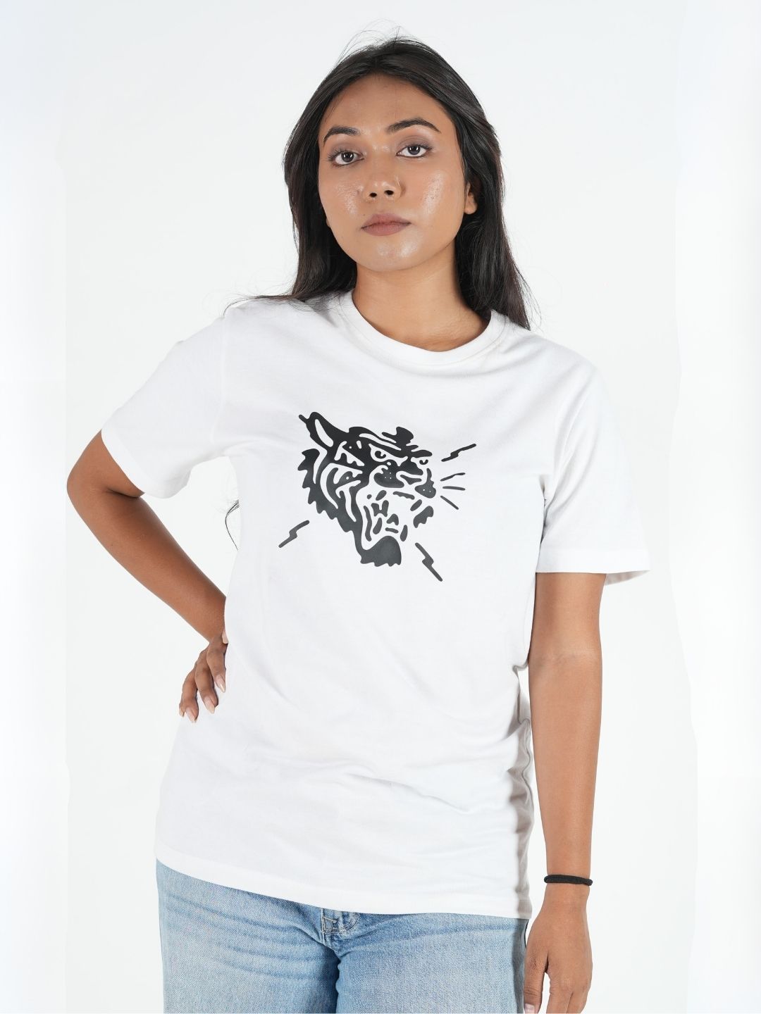 Oversized White Printed T-Shirt maanver clothing