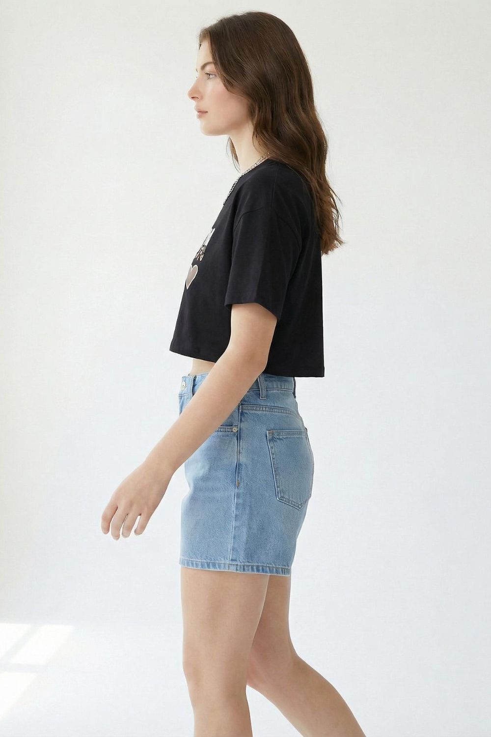 Animal Abst Black Crop Top T-Shirt maanver clothing