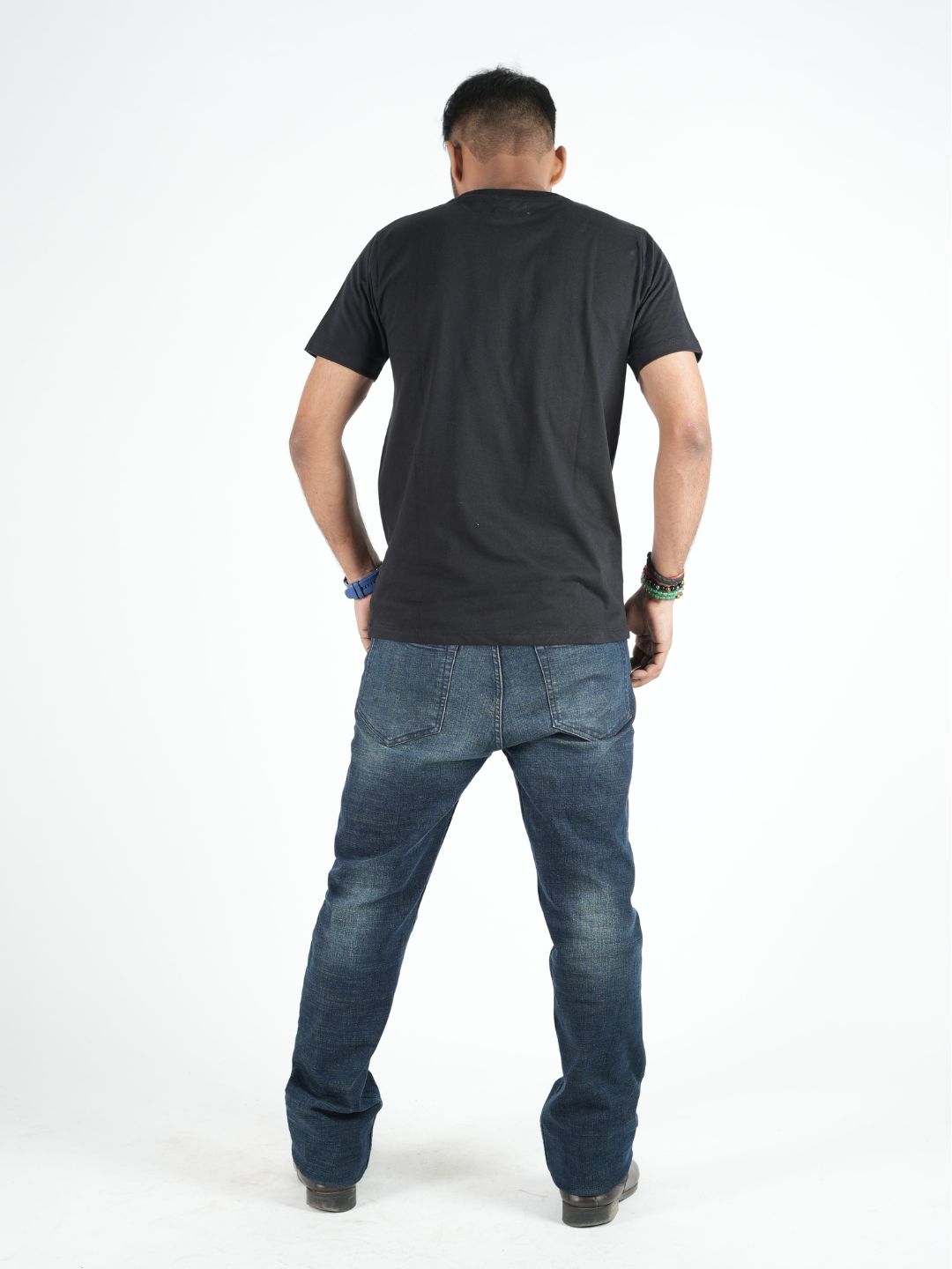 Black T-Shirt Moon There maanver clothing