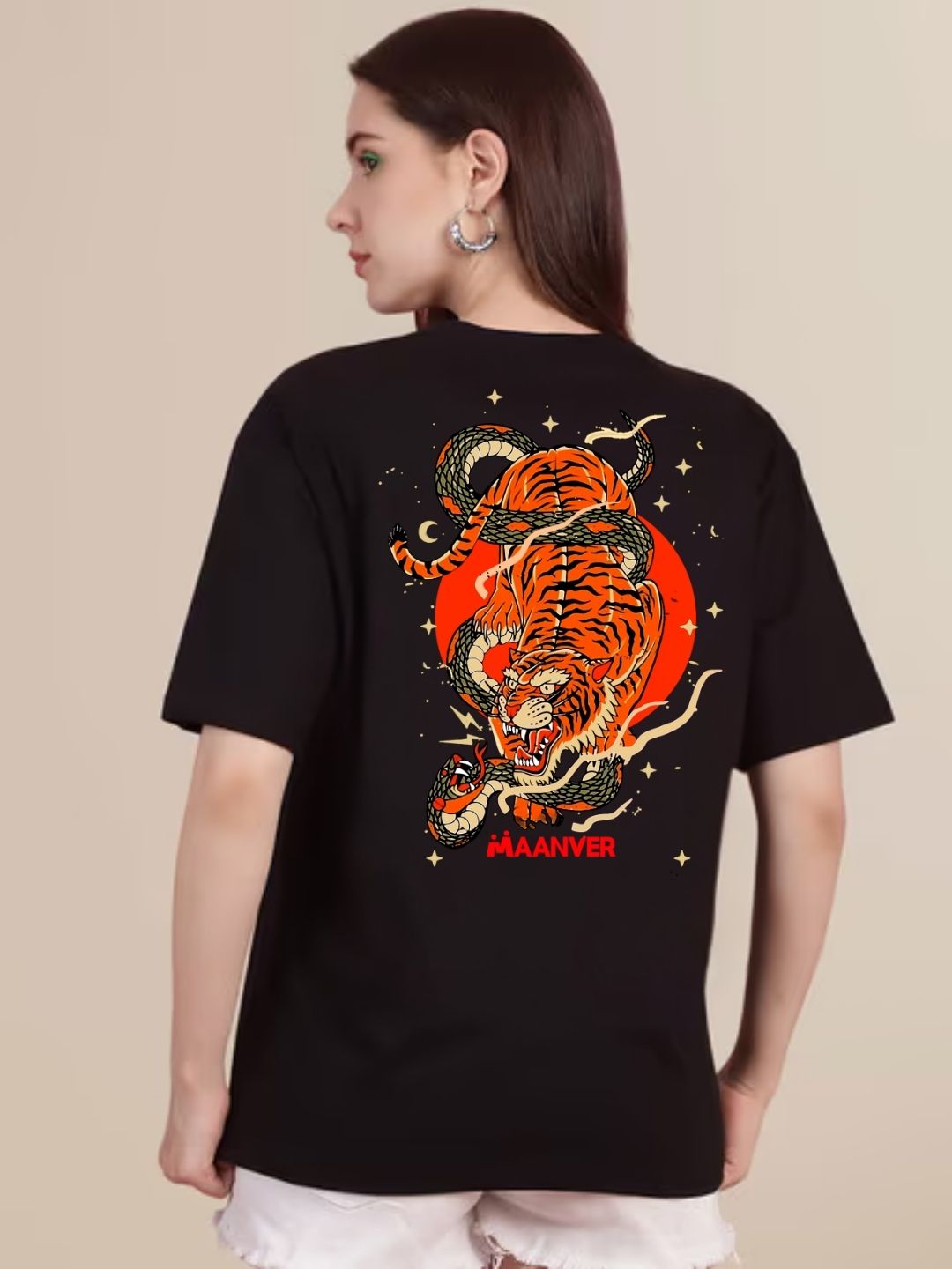 White Oversized Graphic T-Shirt – Tiger & Snake Print Maanver.com