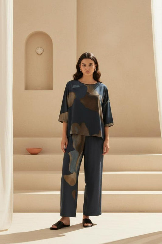 Women's Stylish Loungewear Set-Comfortable Abstract Print Top with Wide Leg Pants, Navy & Earth Tones Maanver.com