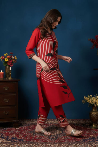 Red Floral Leaf Print Kurta Set