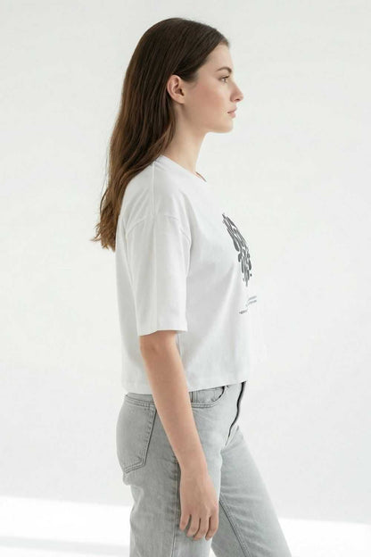 White Crop Top Oversized T-shirt maanver clothing