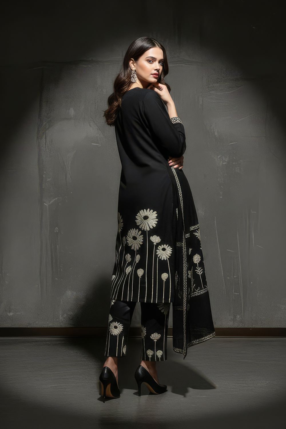 Black Floral Print Kurta Set Maanver.com
