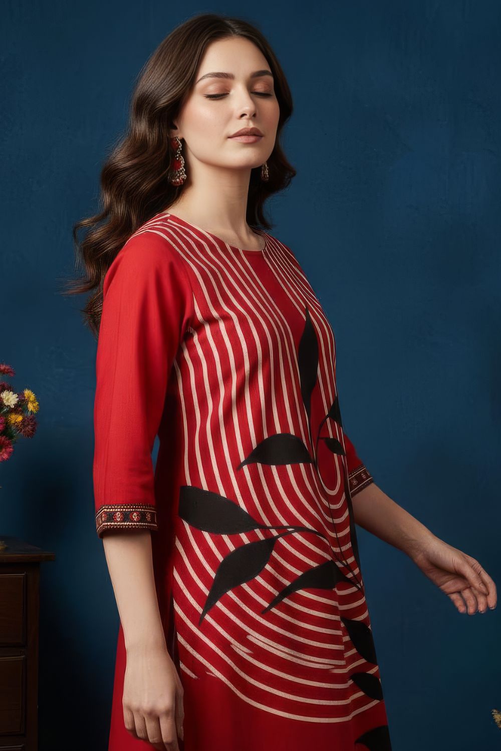 Red Floral Leaf Print Kurta Set