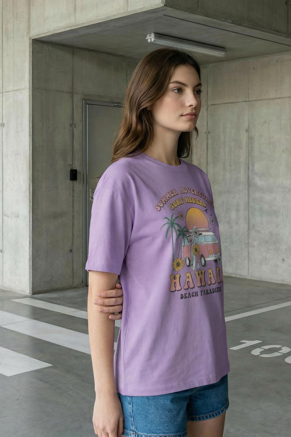 UNISEX Retro Hawaii Surf T-Shirt - Lavender | Maanver Streetwear