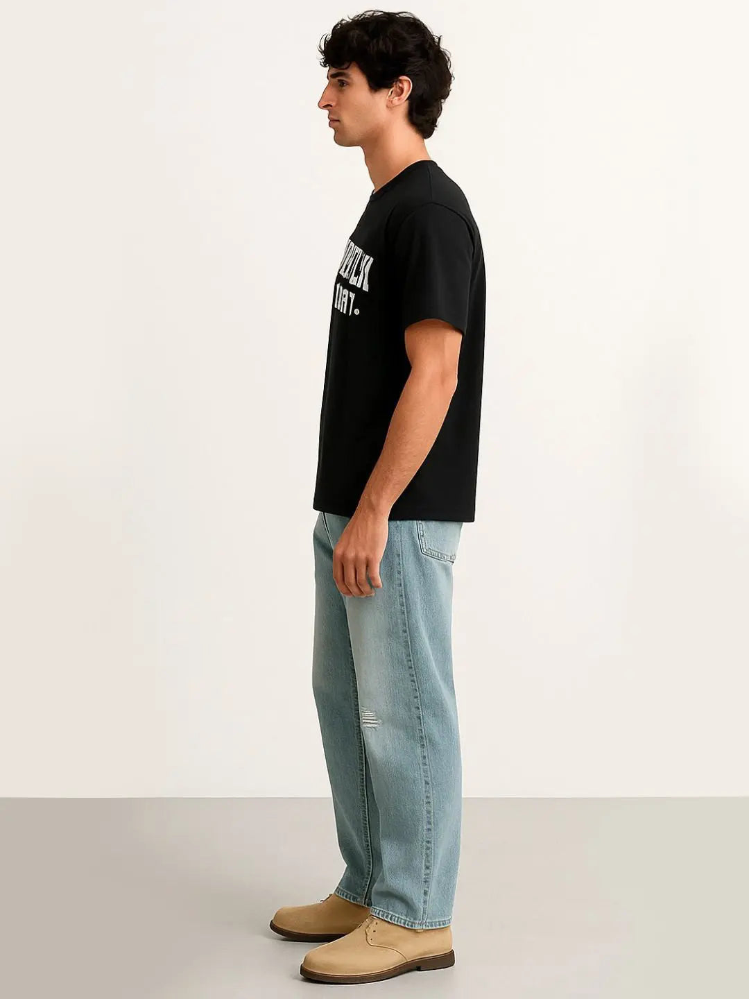Black Oversized Printed T-shirt maanver clothing