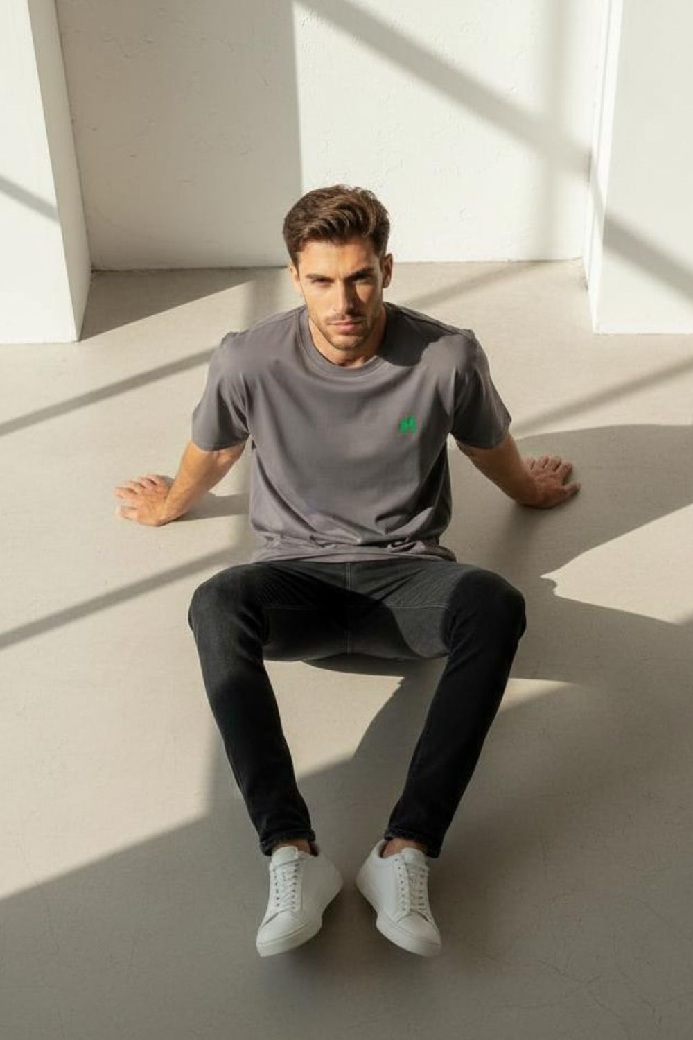 Unisex  Casual Tee - Stone Grey Maanver.com