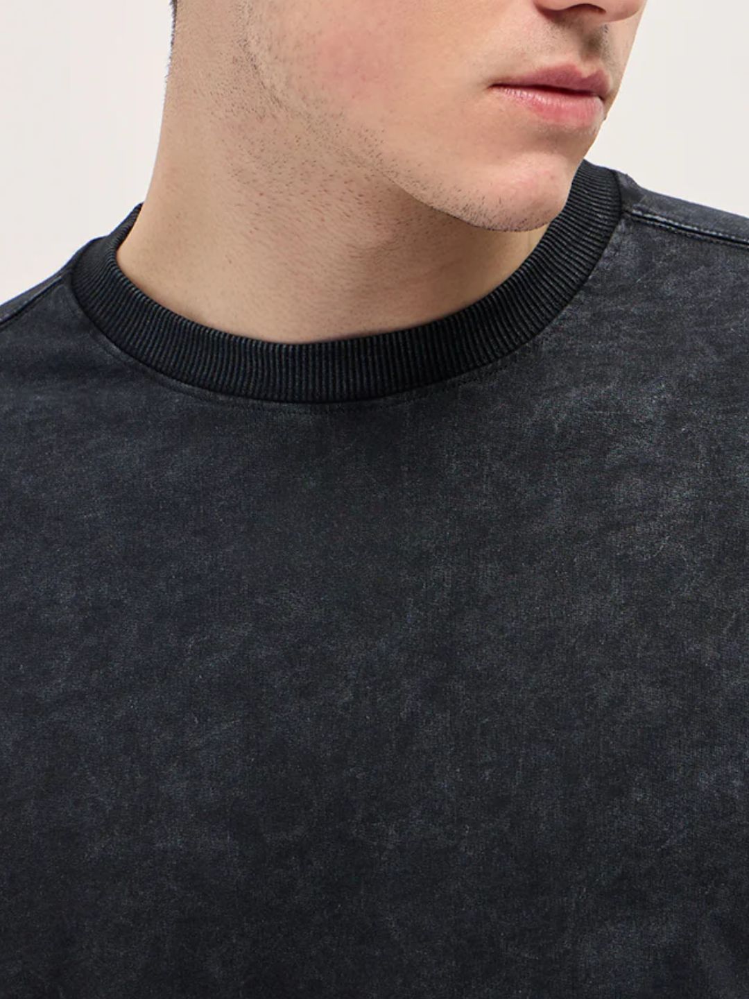 Black Falcon Graphic Oversized T-Shirt | Maanver Streetwear maanver clothing