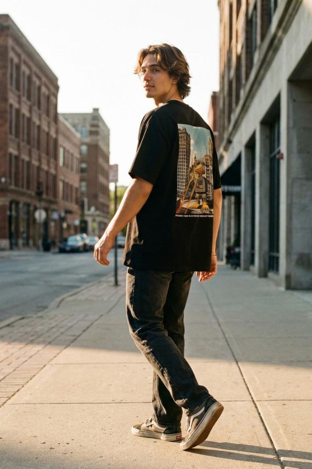 Black Graphic T-Shirt - Robot Duck Cityscape Print Maanver.com